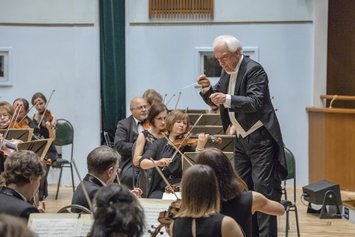 Koncert z okazji 200. rocznicy urodzin Stanisława Moniuszki w Białoruskiej Filharmonii Państwowej