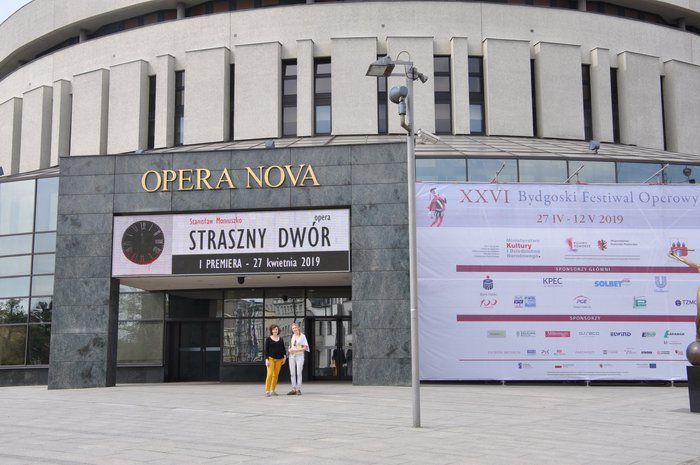 Baśniowy Straszny dwór w Operze Nova w Bydgoszczy